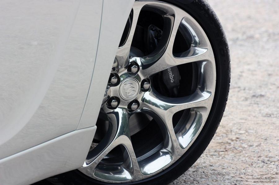  Buick Regal GS 2012 года  (фото 42 из 90)